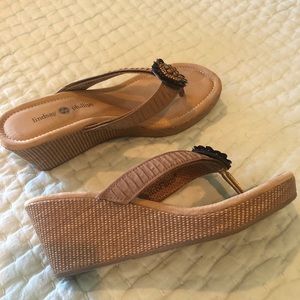 Lindsay Phillips “Nicole” wedge sandals Size 8
